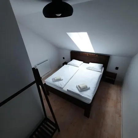 Nad Hristem 441 דירה Horní Planá