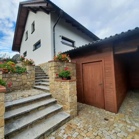 Nad Hristem 441 아파트 *