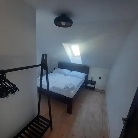 아파트 Nad Hristem 441 *